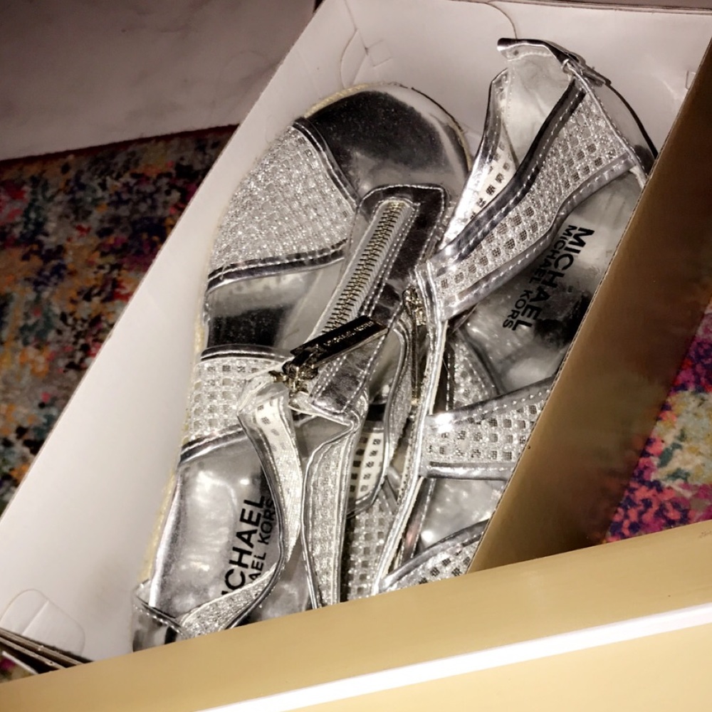 Authentic brand new Micheal Kors shoes $45 obo